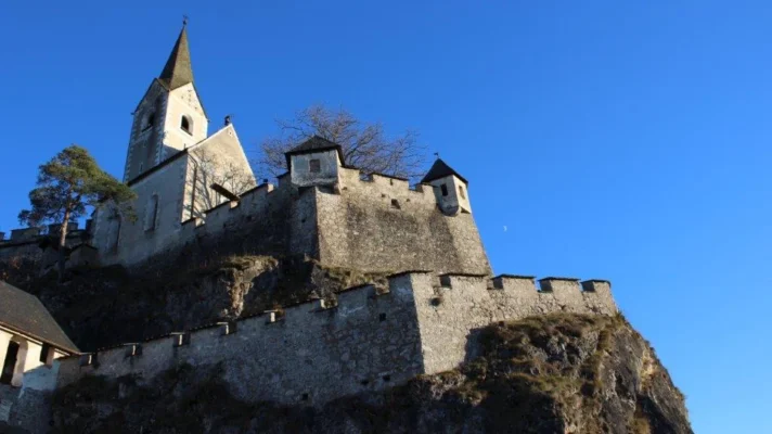 Die Burg Hochosterwitz